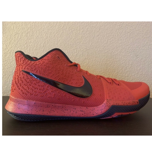 Men's Nike Kyrie 3 Candy Apple (Size 16) NWOB - Picture 2 of 8